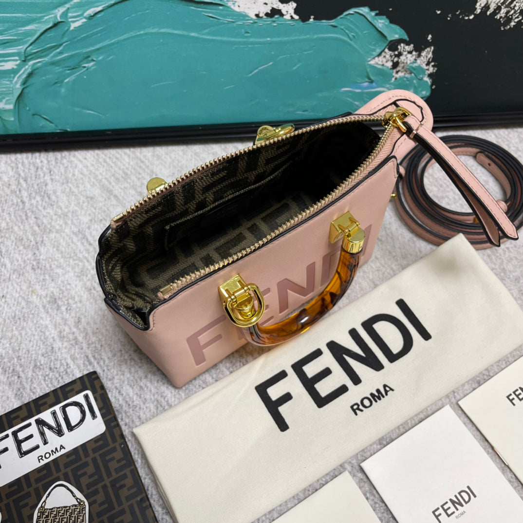 EN - New 1:1 rep Lux Bags FEI 264
