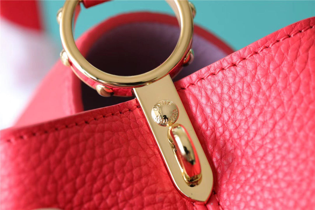 Top Quality Capucines BB Taurillon Red For Women, Womens Bags, Shoulder And Crossbody Bags 10.6in/27cm Top Quality
