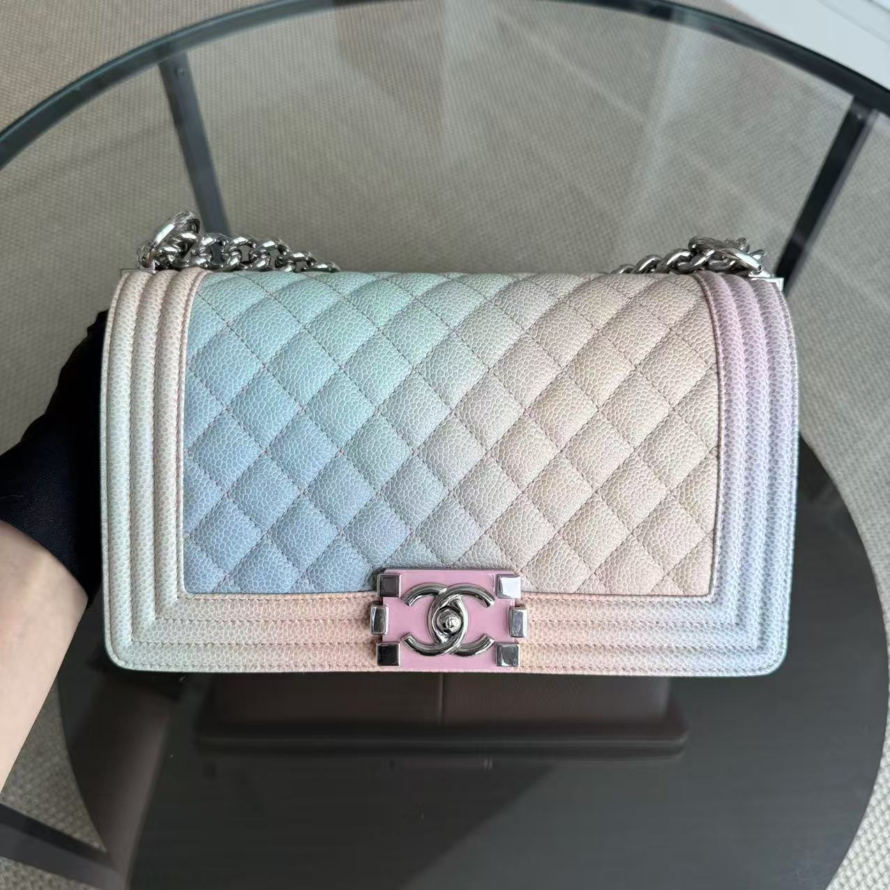 *Rare, Un d* Chanel Boy Medium - 25CM Raibow Caviar Quilted Mixed Hardware Series 25
