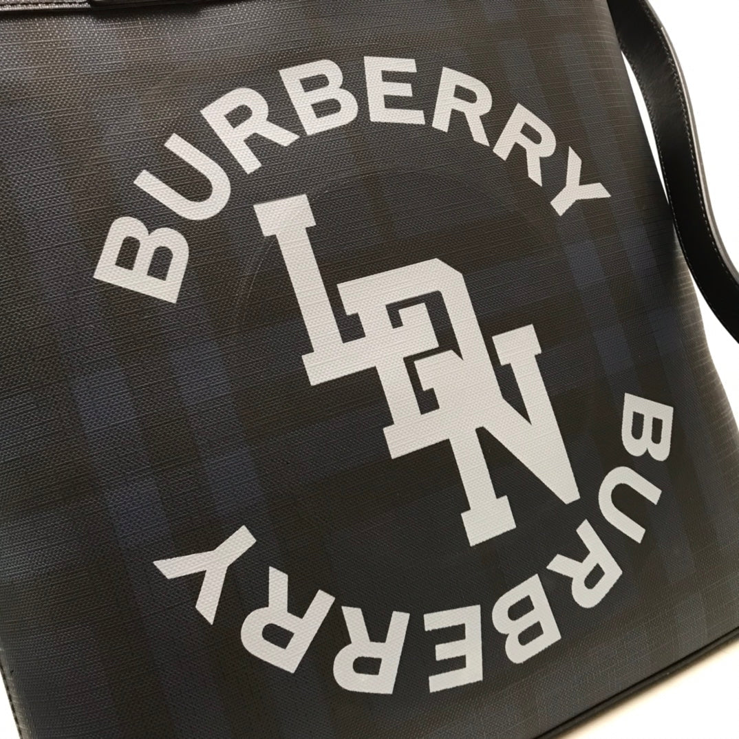 Top Quality Logo Graphic Convertible Tote London Check Canvas Large For Men, Bags 15in/38cm