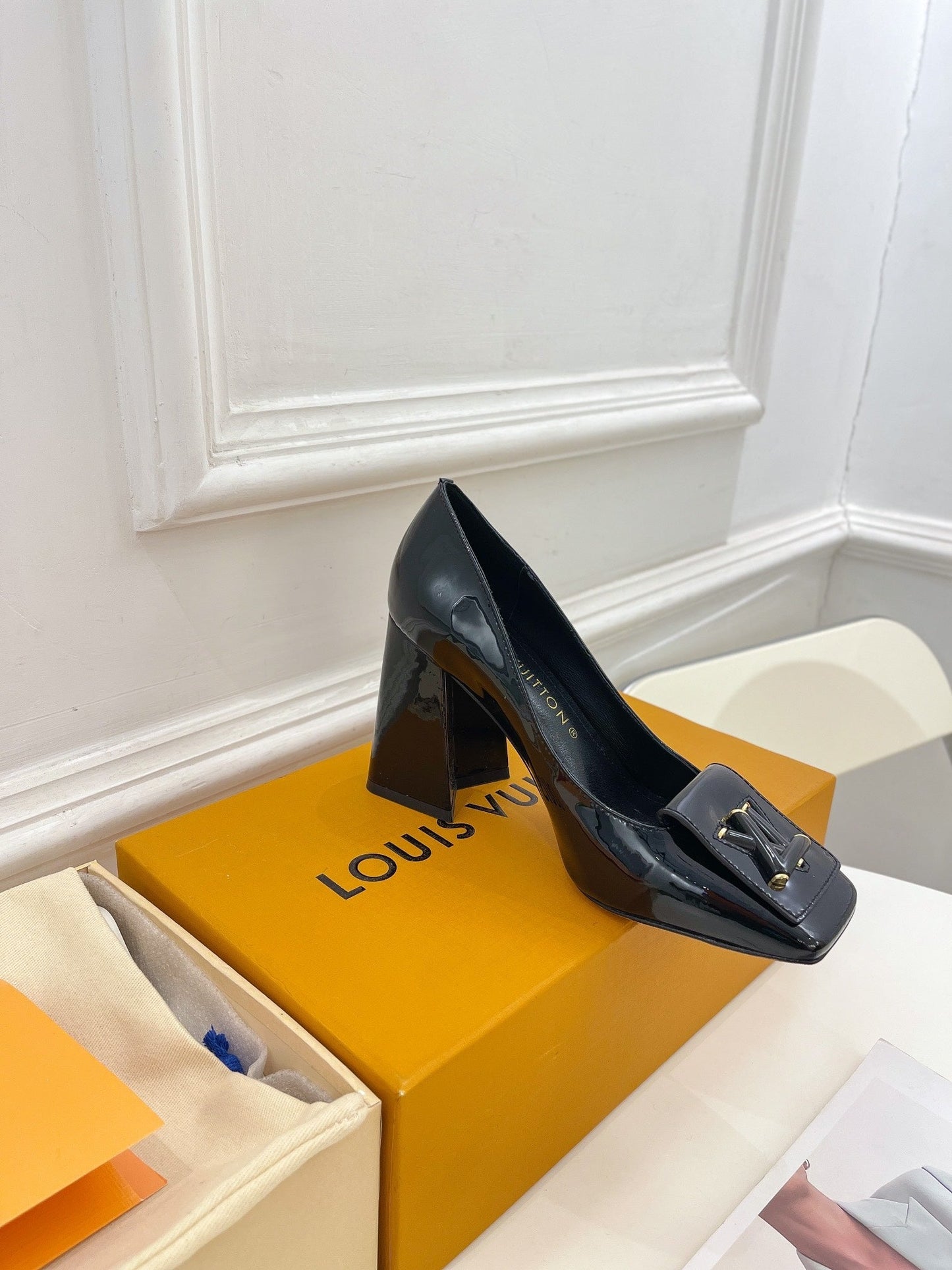 New 1:1 rep LUV High Heel Shoes 005