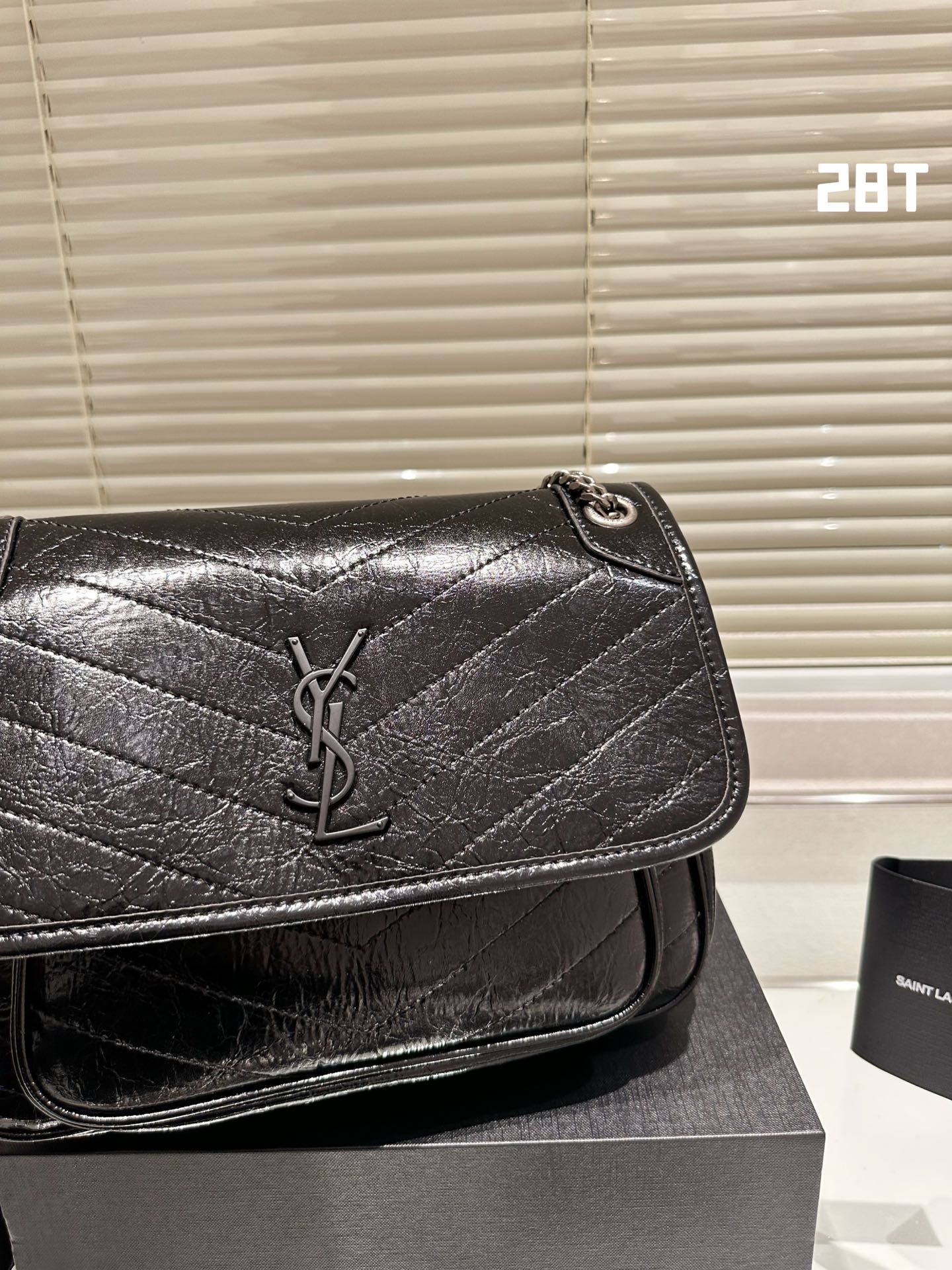 EN - New 1:1 rep  Bags SLY 330
