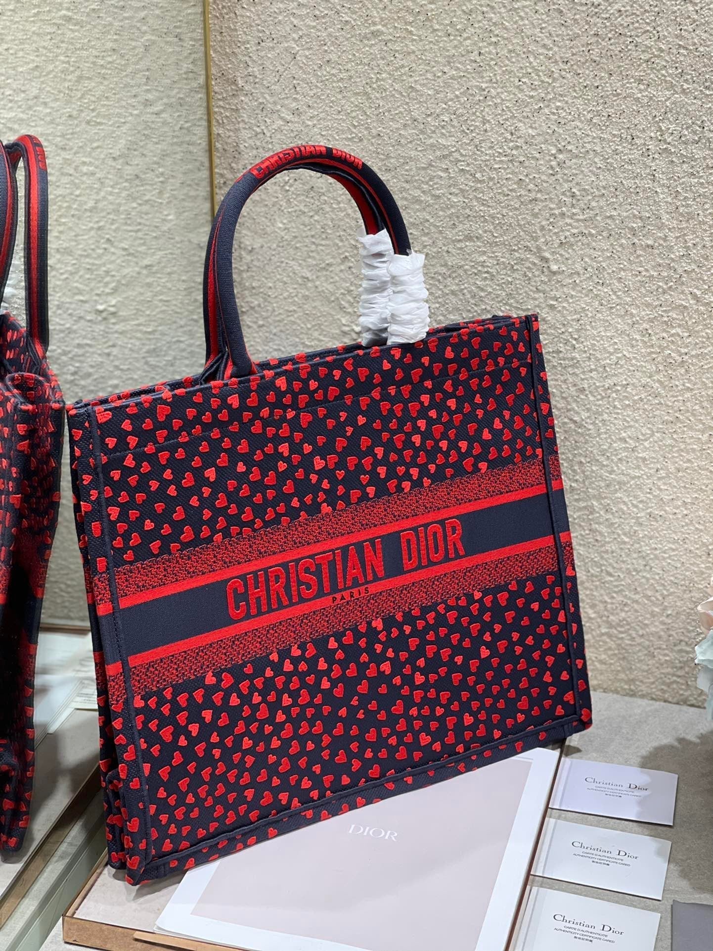 Top Quality Large Book Tote Crimson Multicolor, For Women, Womens Handbags 16.5in/42cm CD