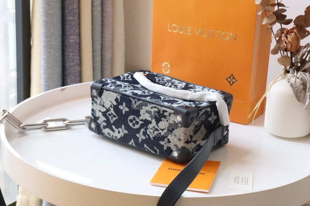 Top Quality Mini Soft Trunk Monogram Tapestry Canvas By Virgil Abloh For Women, WoBags, Shoulder And Crossbody Bags 7.3in/18.5cm Top Quality M80033