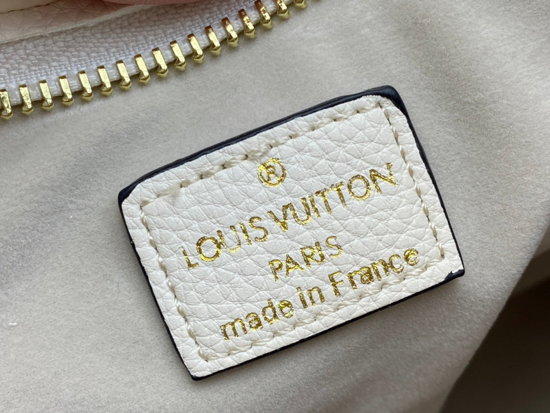 EN - New 1:1 rep Bag LUV 632