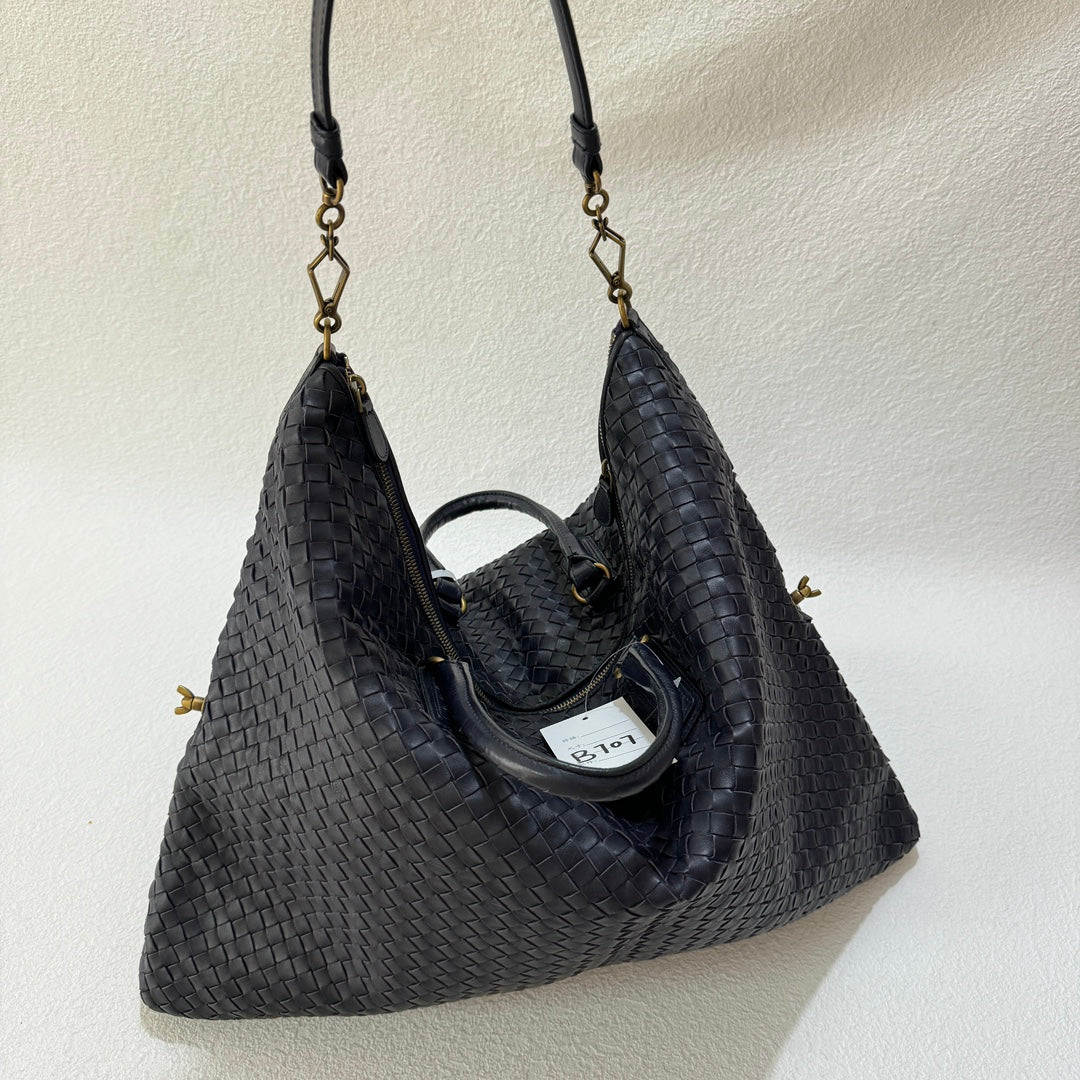 Bottega Veneta Maxi Convertible Tote Bag Hobo Dark Navy Leather Two-way Carry 50cm
