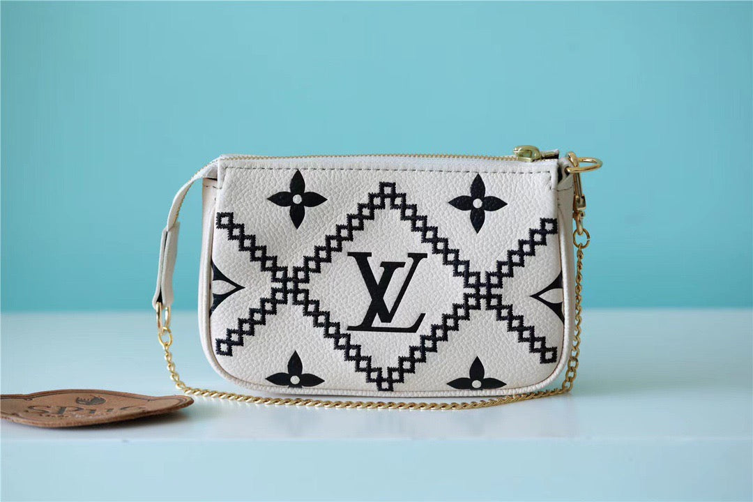 Top Quality Mini Pochette Accessoires Monogram Empreinte White For Women, Womens Handbags, Shoulder Bags And Crossbody Bags 6.1in/15.5cm Top Quality 