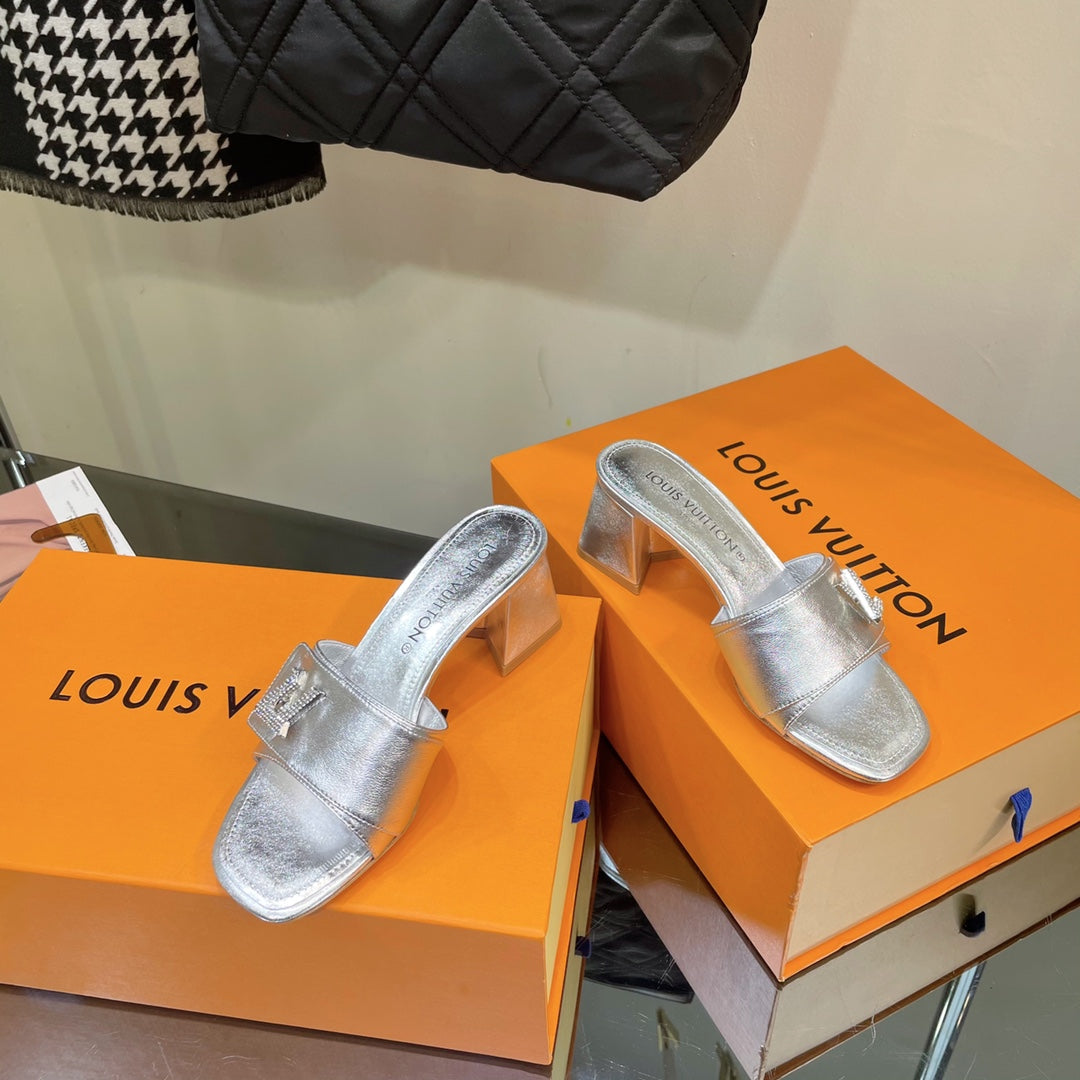 New 1:1 rep LUV High Heel Shoes 025