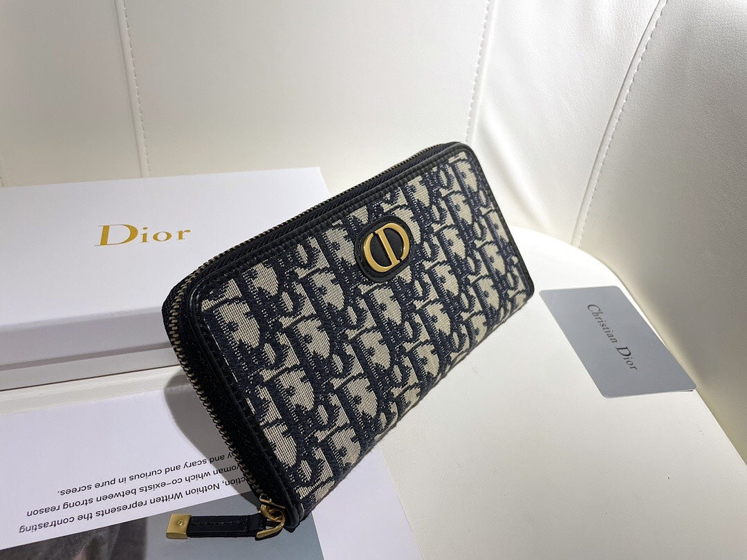 EN - New 1:1 rep  Wallet DIR 008