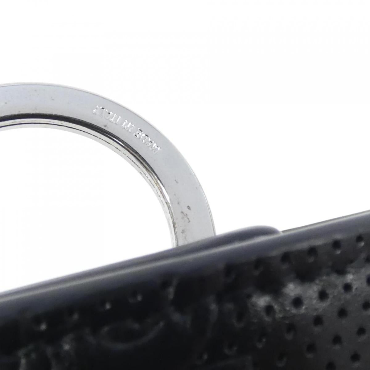 Gucci 625565 1W3AN Key Case