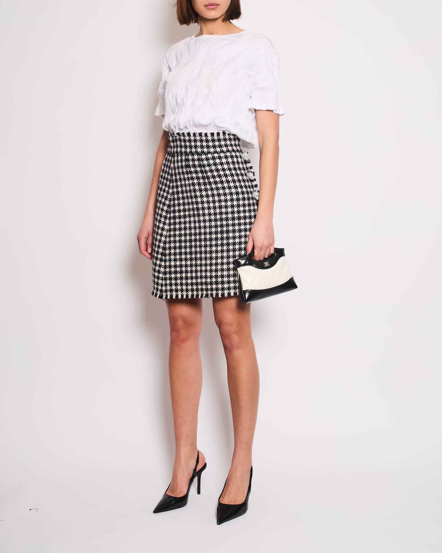 Dolce & Gabbana Black & White Wool Houndstooth Mini Skirt with Zebra AppliquŽ Size IT 38 (UK 6)