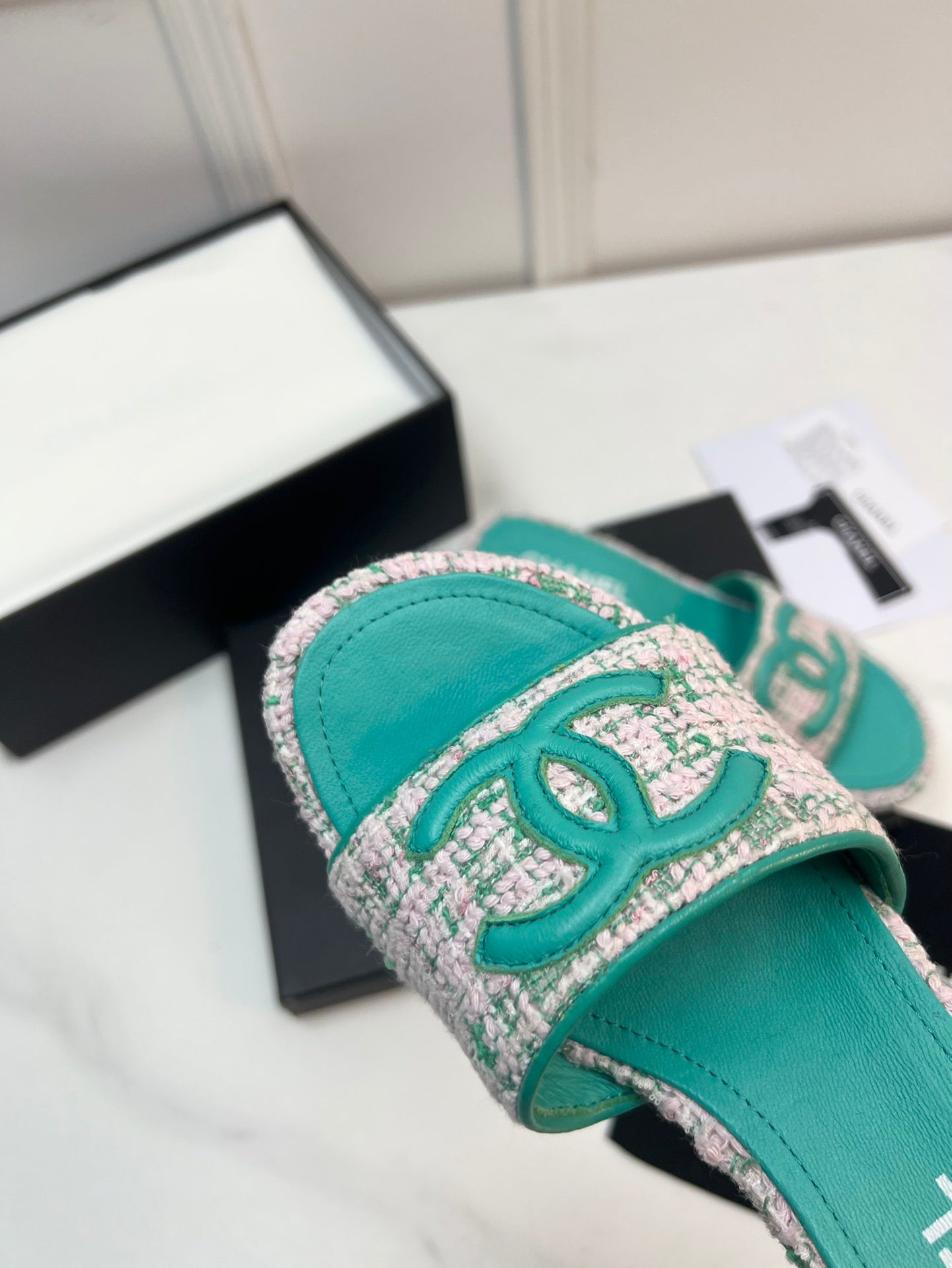 New 1:1 rep CHL High Heel Shoes 057