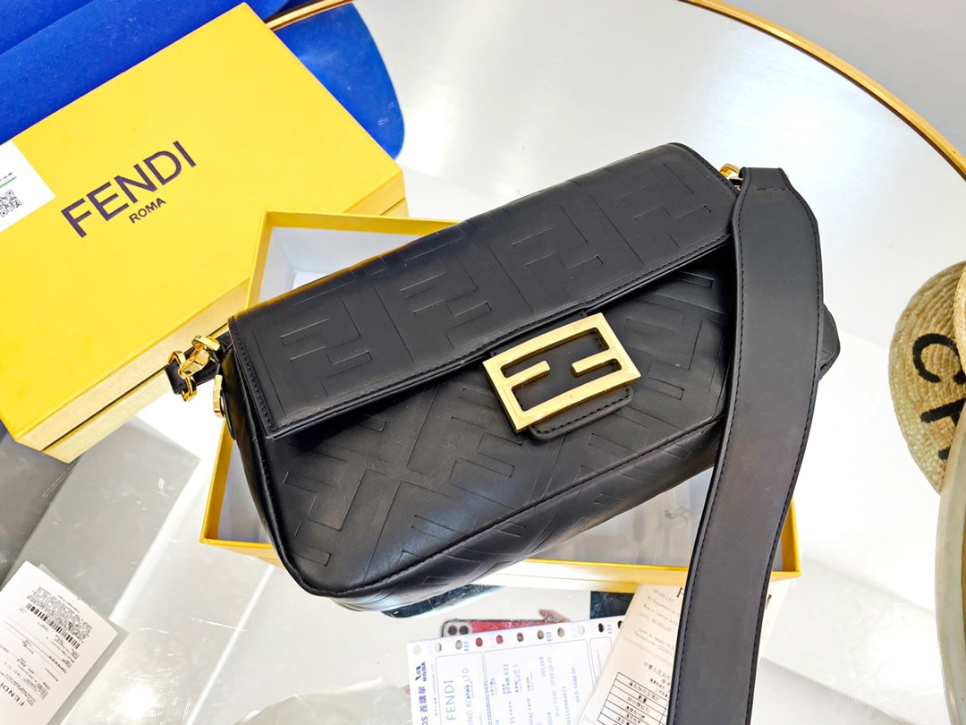 EN - New 1:1 rep  Bags FEI 257