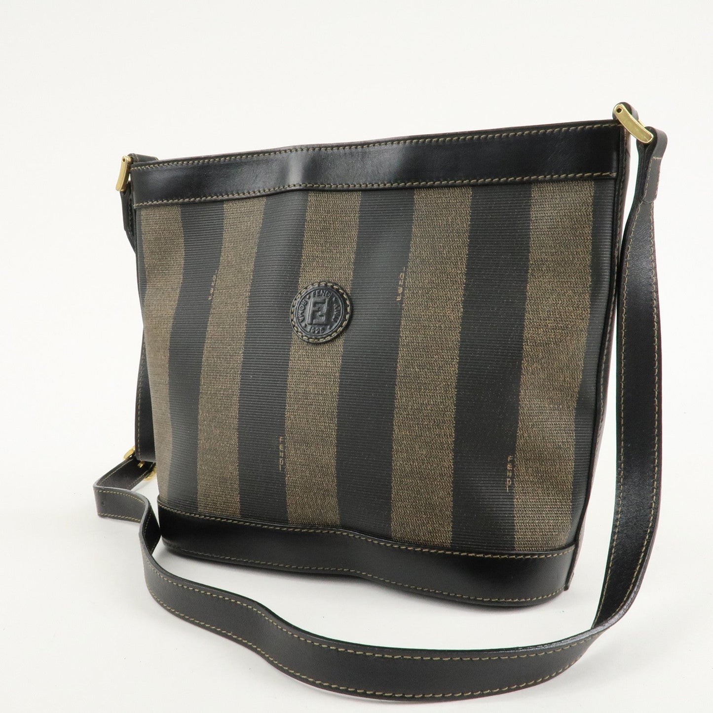 FENDI Pequin PVC Leather Shoulder Bag Black Brown 11644  d