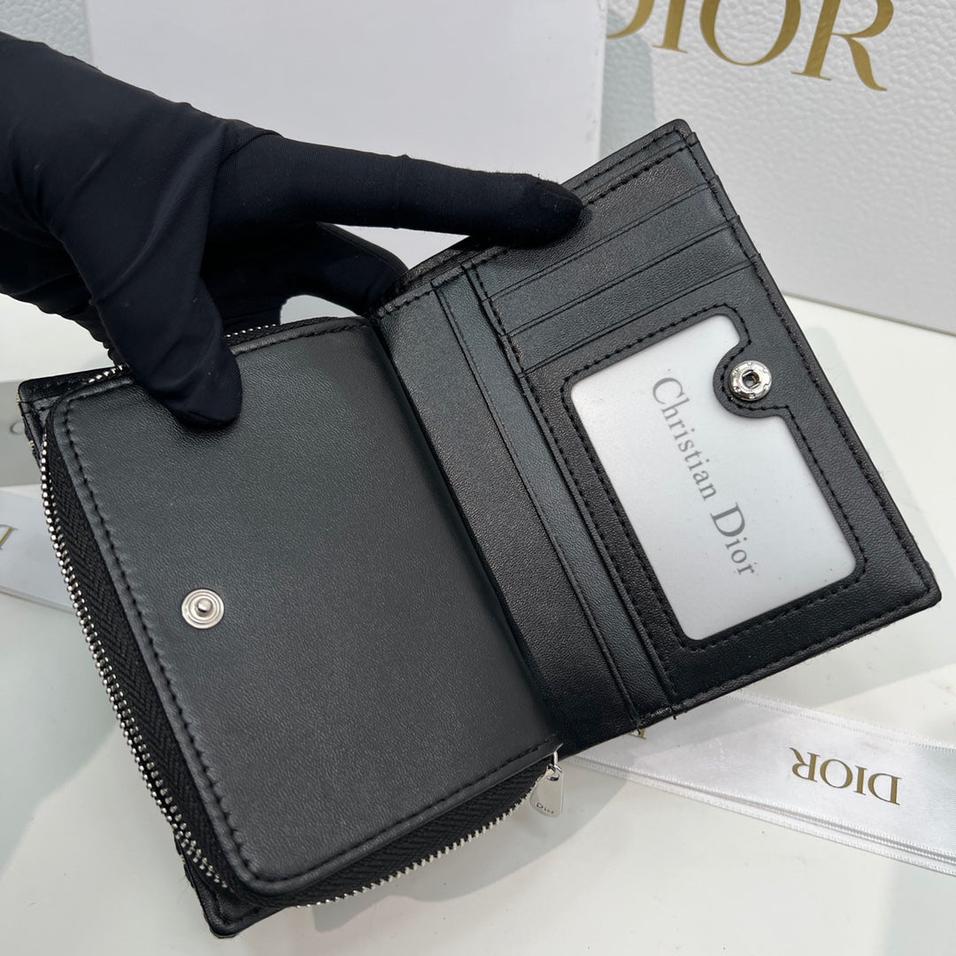 EN - New 1:1 rep  Wallet DIR 014