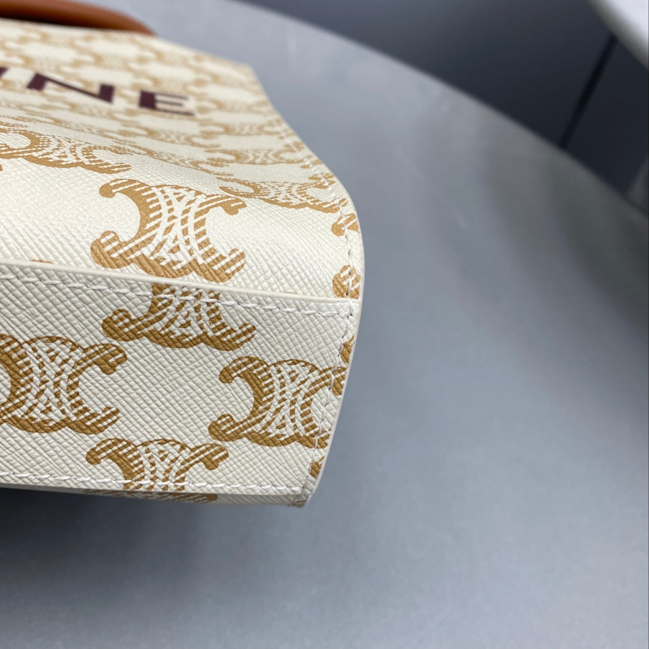Top Quality Mini Vertical Cabas In Triomphe Canvas White For Women 7.2in/18cm 194372BZK.01BC