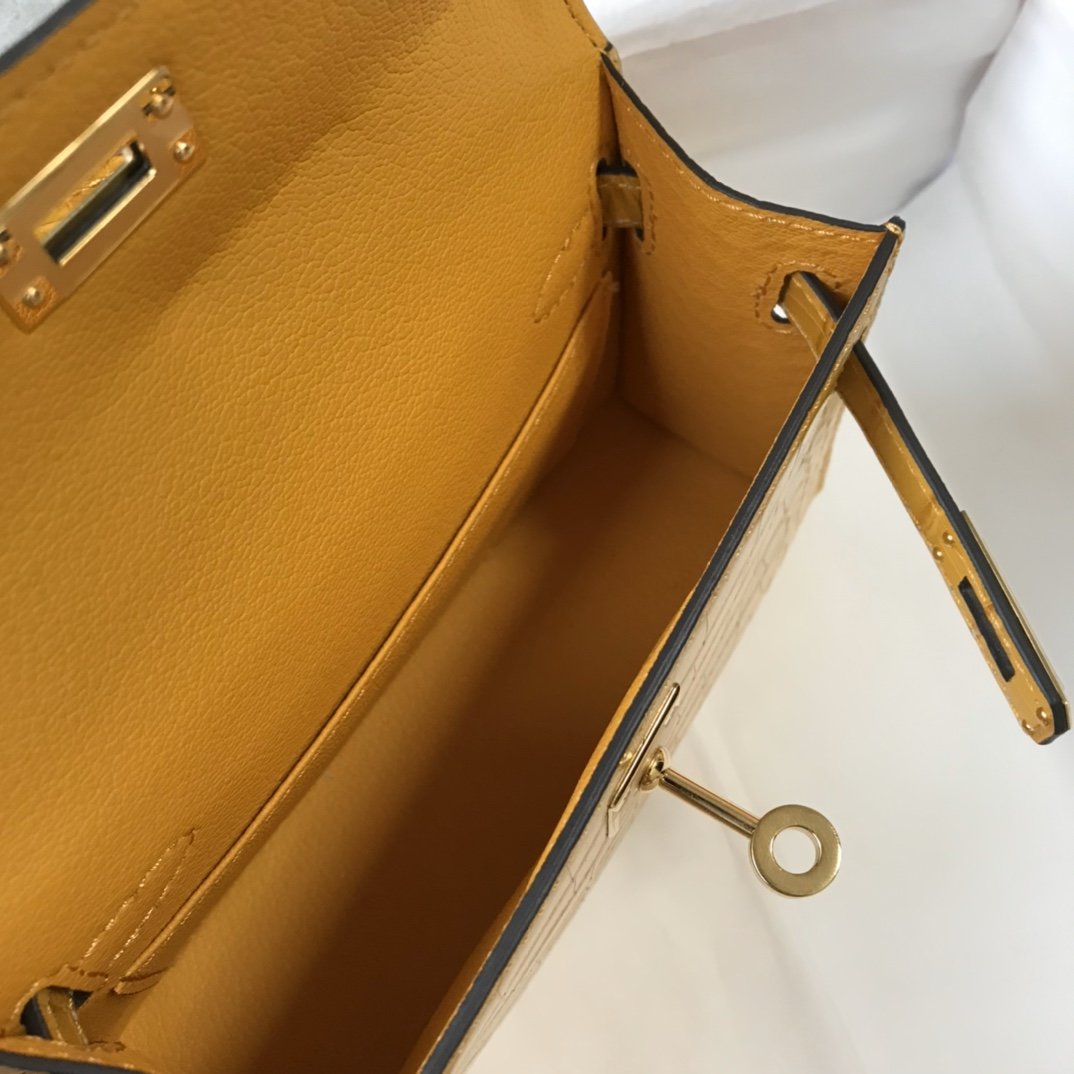 Top Quality Mini Kelly 19 Embossed Patent Yellow Bag With Gold-Toned Harware For Women, Handbags, Shoulder Bags 7.5in/19cm
