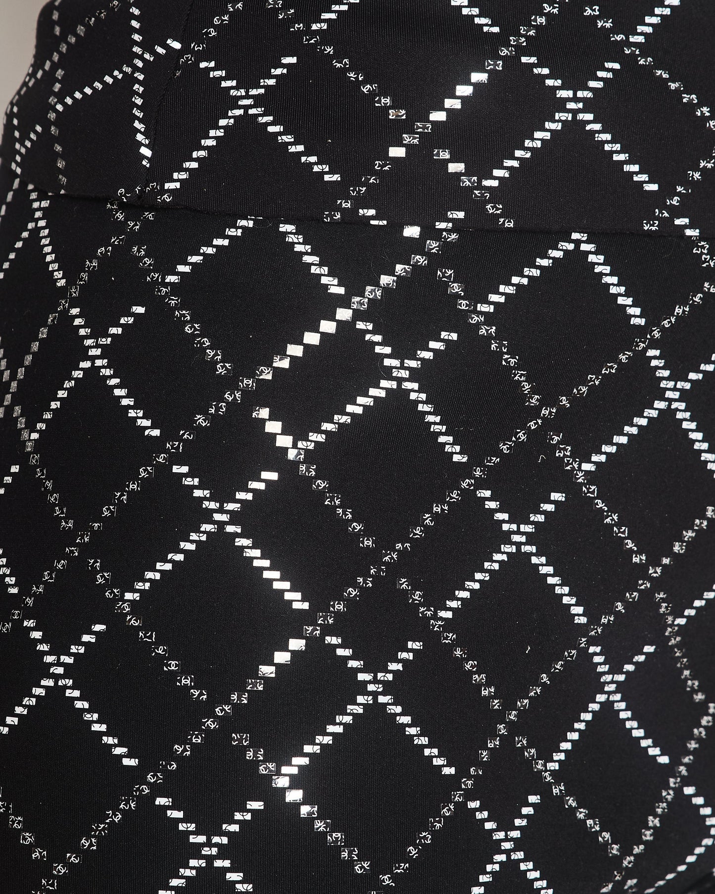 Chanel 20C Black Quilt Glittered Thin Strap Top and Leggings with Black and White CC Logo Detail Size FR 42 (UK 14)