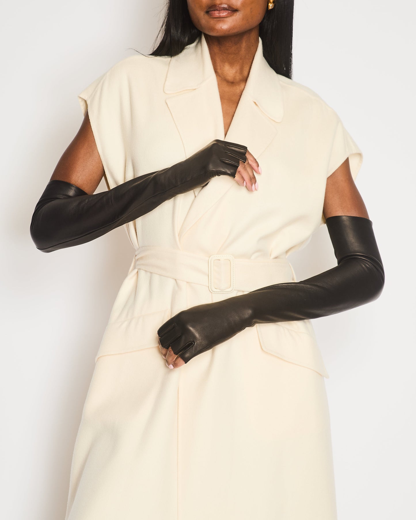 Chanel Black Lambskin Leather Long Gloves Size 6 1/2cm