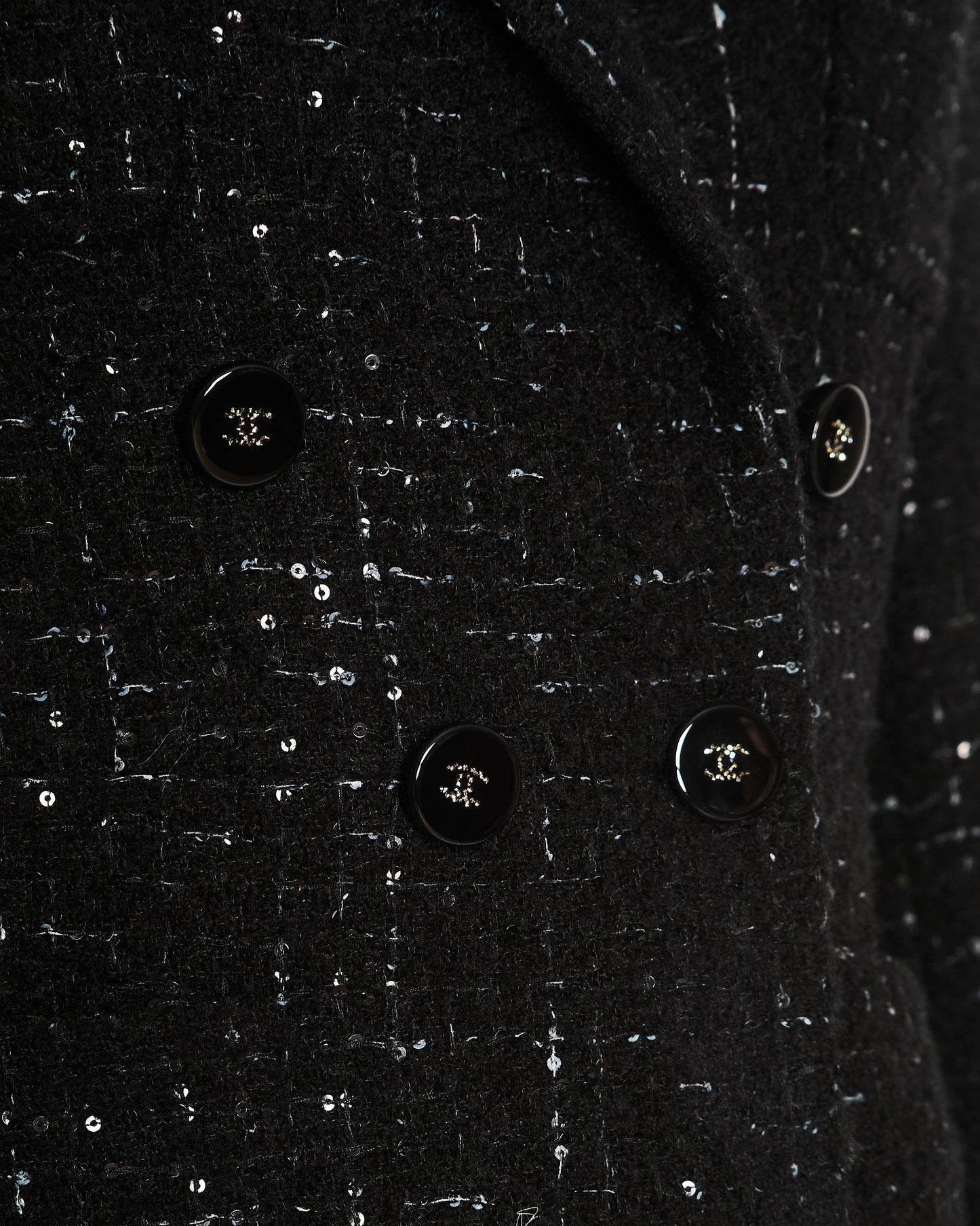 Chanel 25 Black and Grey Check Tweed Jacket with Sequins, Pockets and Crystal Logo Buttons Size FR 40 (UK 12)