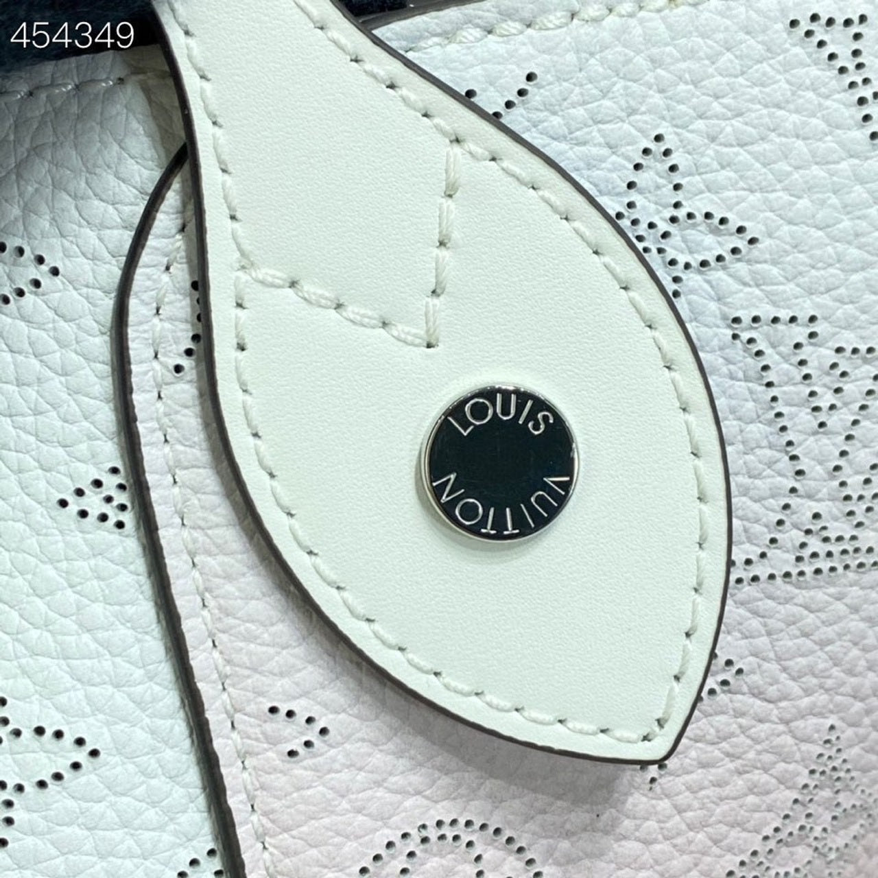 Top Quality Hina PM Bag 22cm Mahina Calfskin Leather Spring/Summer Collection M57858 GraTop Qualityent Pink
