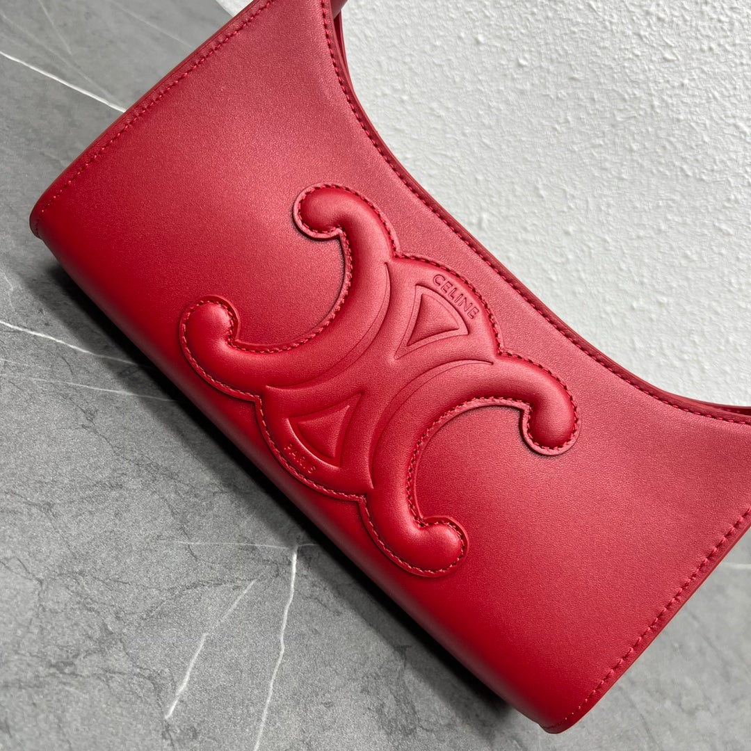 Top Quality Cuir Triomphe Shoulder Bag Red For Women 9.4in/24cm
