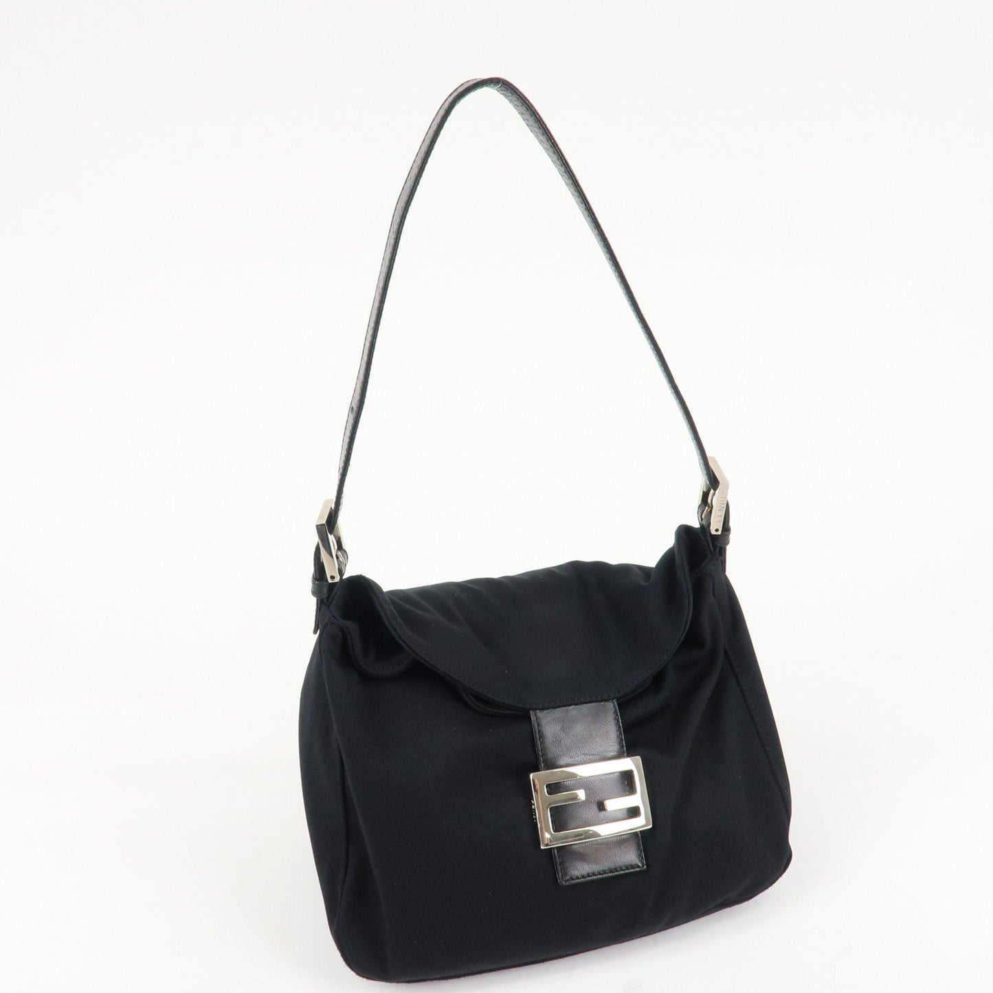 FENDI Mamma Baguette Nylon Jersey Leather Shoulder Bag Black  d