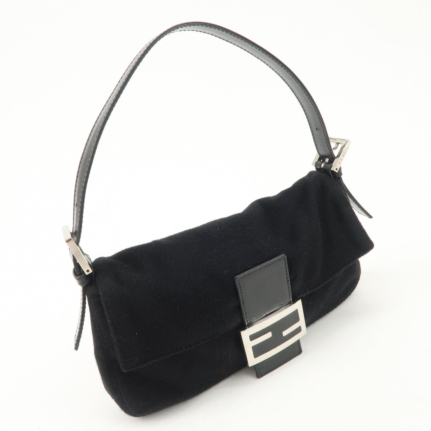 FENDI Mamma Baguette Cashmere Leather Shoulder Bag  Black 26424  d