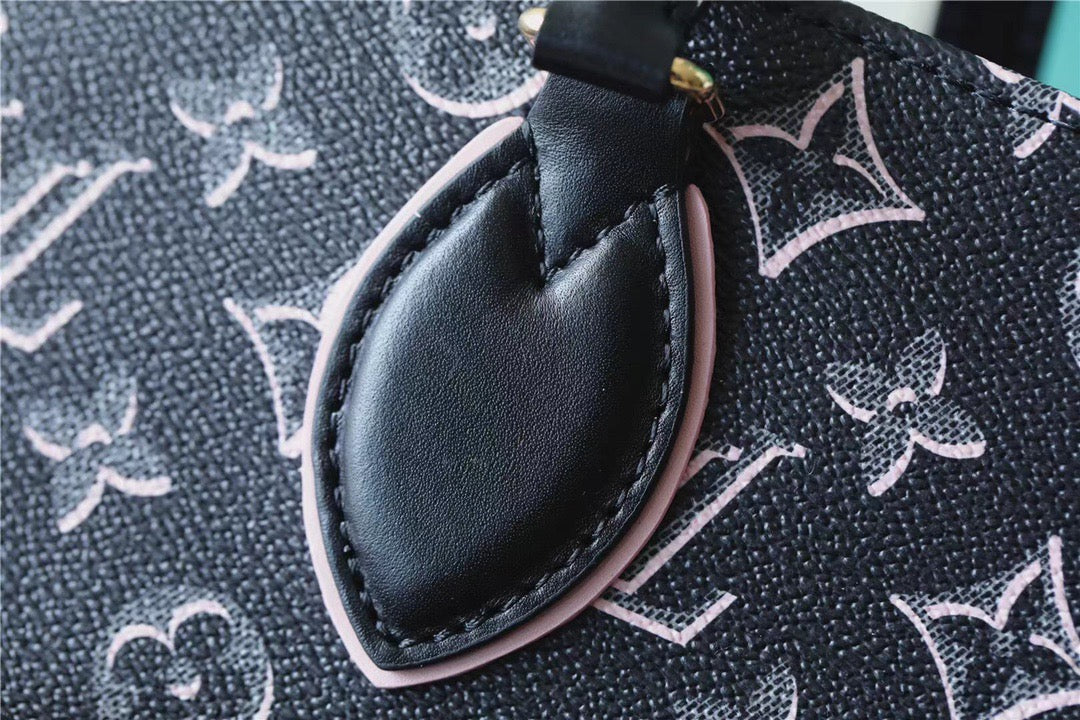 Top Quality OnTheGo MM Monogram Canvas Black For Women,  Shoulder And Crossbody Bags 13.8in/35cm Top Quality M46154