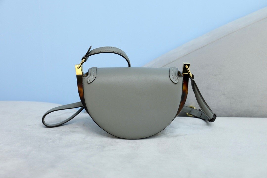 EN - New 1:1 rep  Bags FEI 056