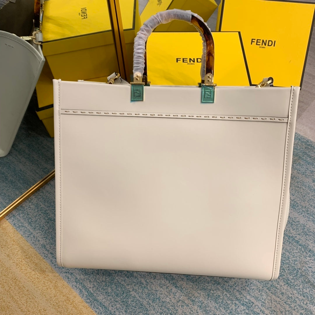 Top QualityTop Quality Sunshine Handle Bag White For Women, Women’s Handbags, Shoulder And Crossbody Bags 14in/36cm FF 8BH386ABVLF0K7E