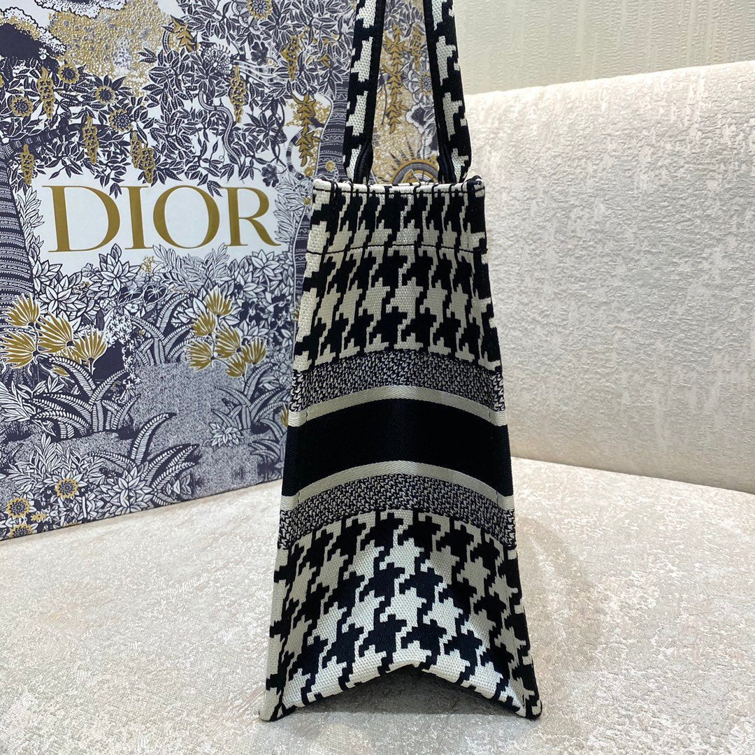Top Quality MeTop Qualityum Book Tote Black Macro Houndstooth Embroidery, Blue, For Women Womens Handbags, Shoulder Bags, 36cm CD M1296ZTQT_M911
