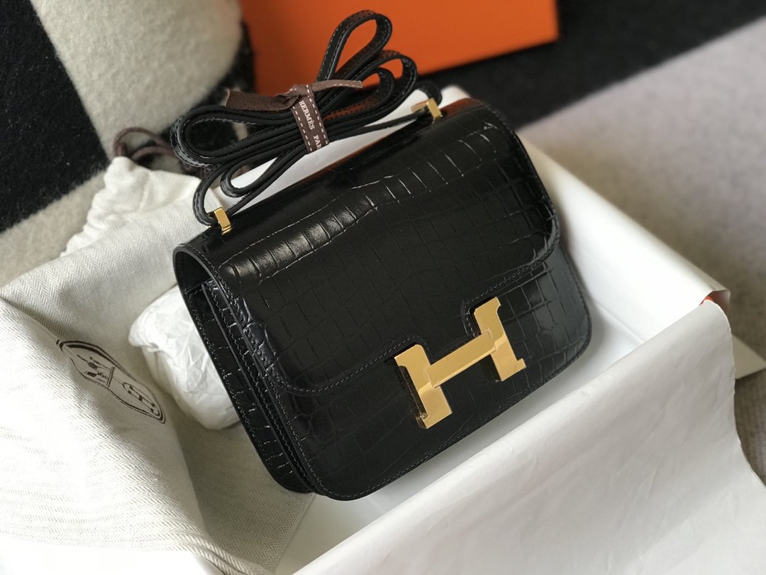 Top Quality Mini ConstanTop Quality Bag Black For Women Gold Color Hardware 7.1in/18cm
