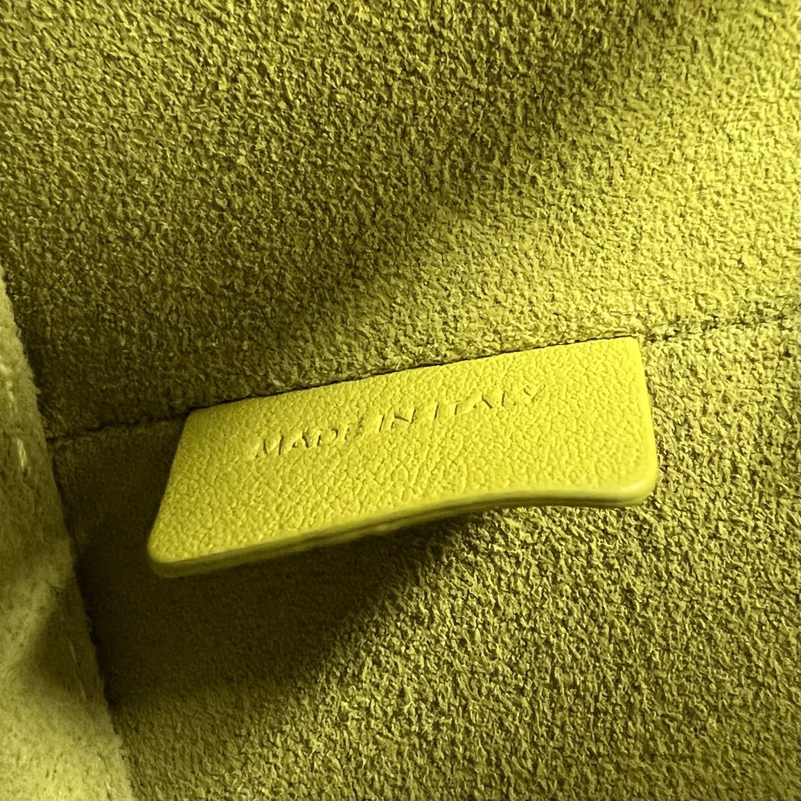 Top Quality Small Box Cuir Triomphe Yellow For Women 4in/11cm 
