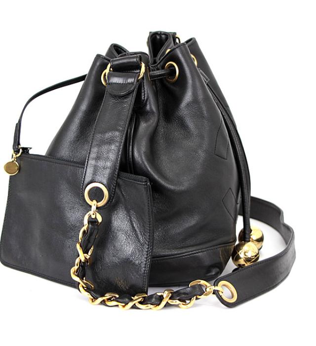 Chanel Drawstring Purse Chain Shoulder Lamb Black