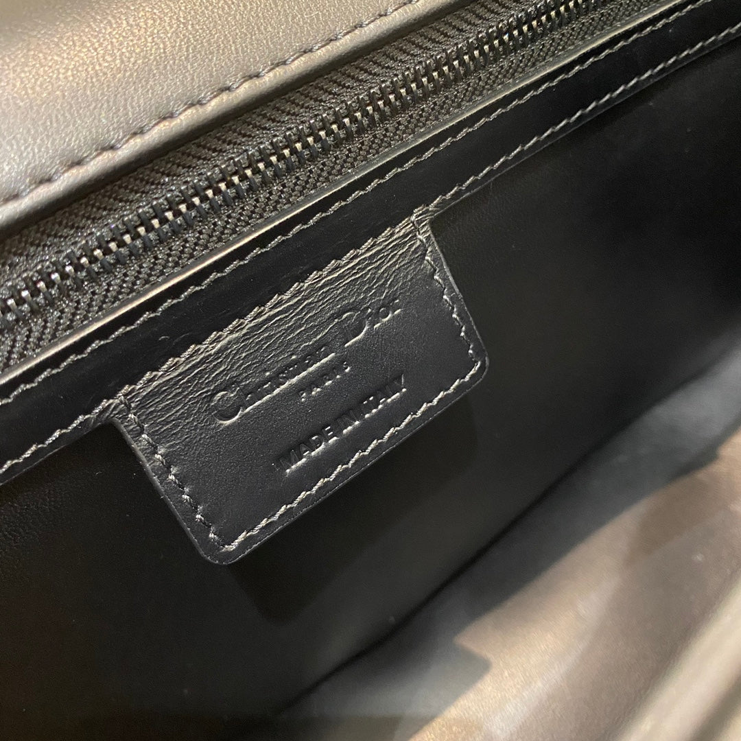 Top Quality Large Caro Bag, Black, For Women Womens Handbags, Crossbody Bags, 29cm CD M9243UWHC_M900
