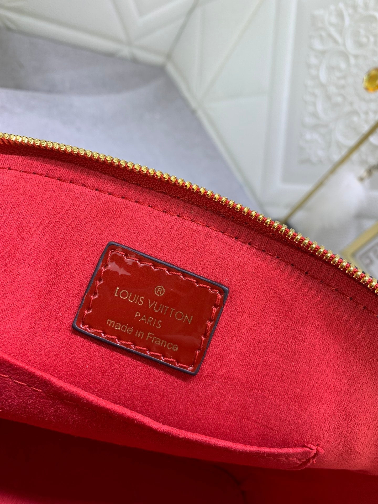 EN - Luxury Bags LUV 836