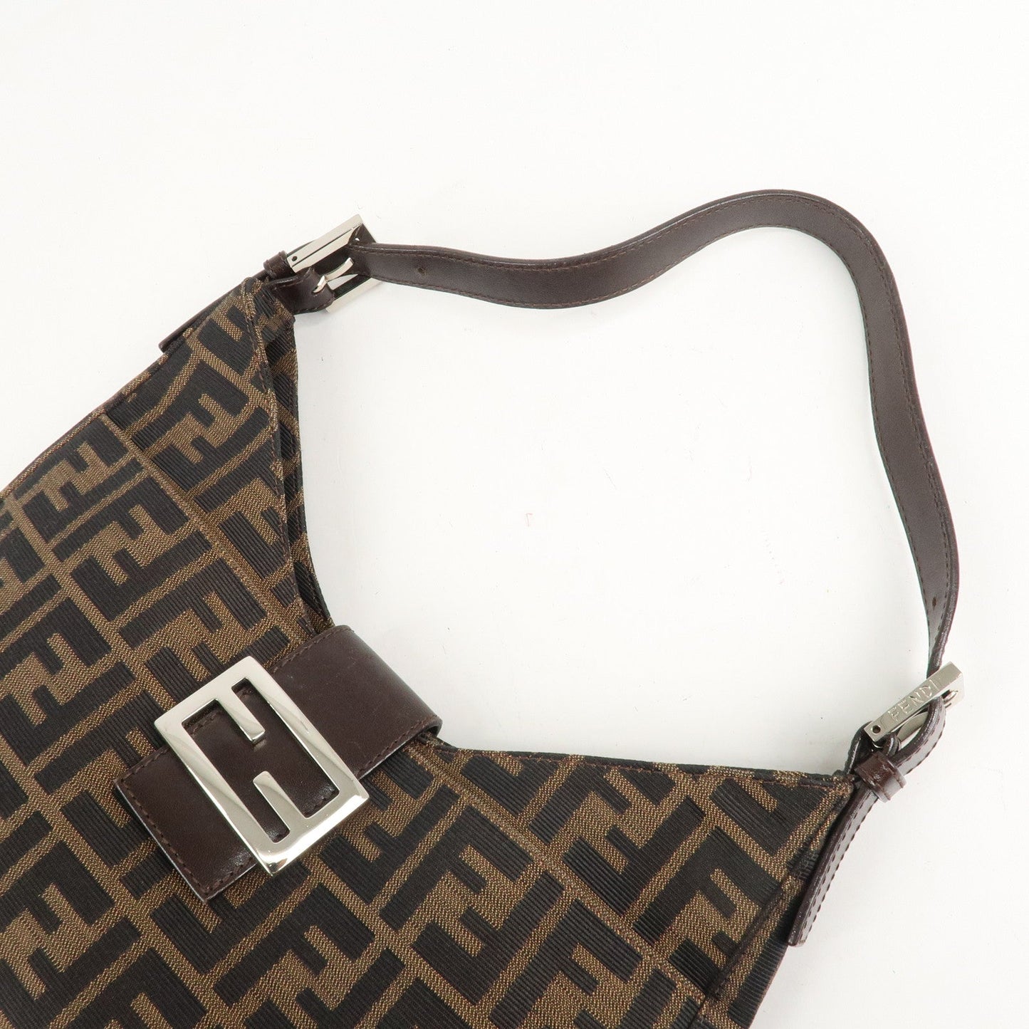 FENDI Zucca Canvas Leather Shoulder Bag Brown 26569  d