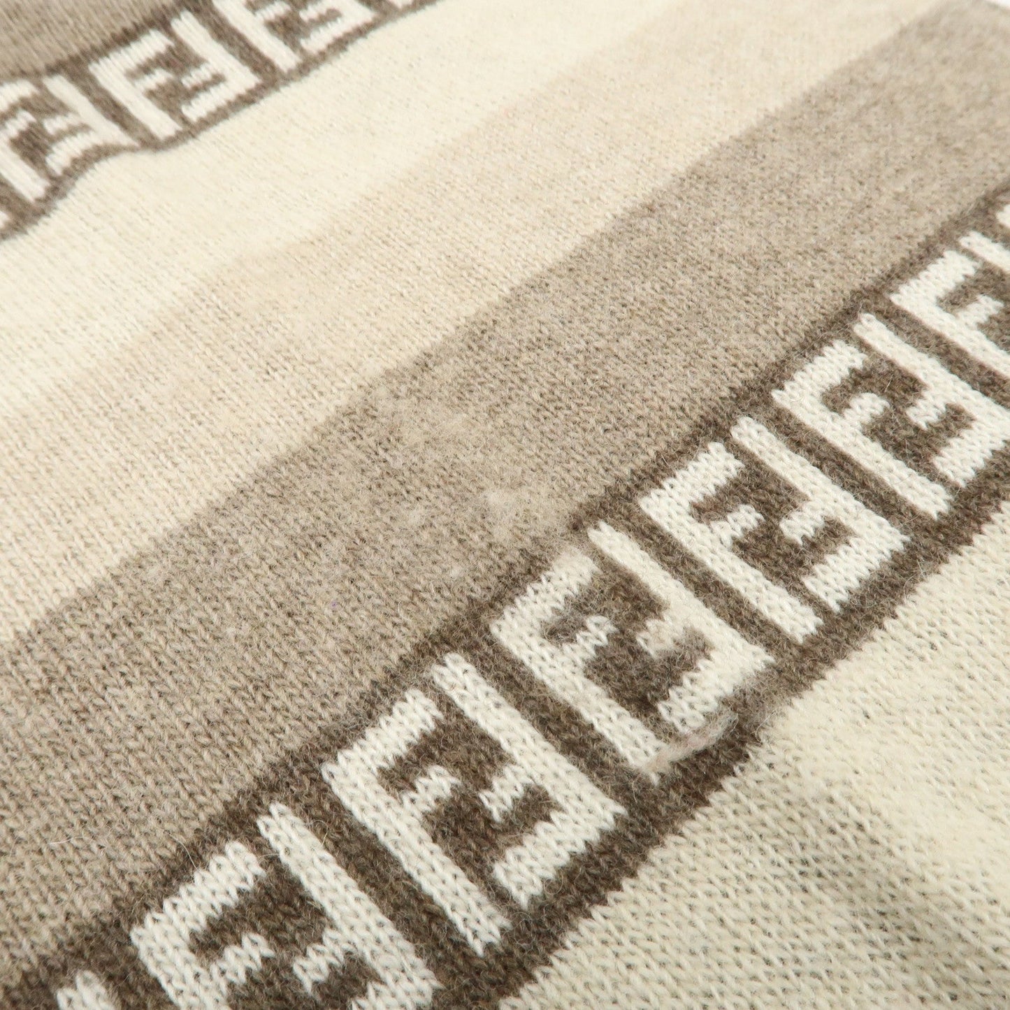 FENDI Logo Zucca Wool Viscose Nylon Cashimere Scarf Beige Brown  d