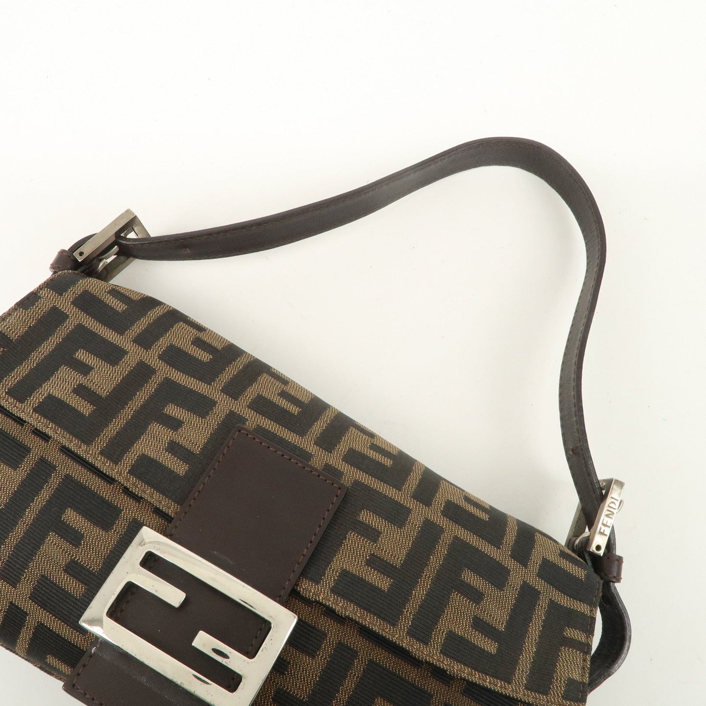 FENDI Zucca Mamma Baguette Canvas Shoulder Bag Brown Black 26424  d