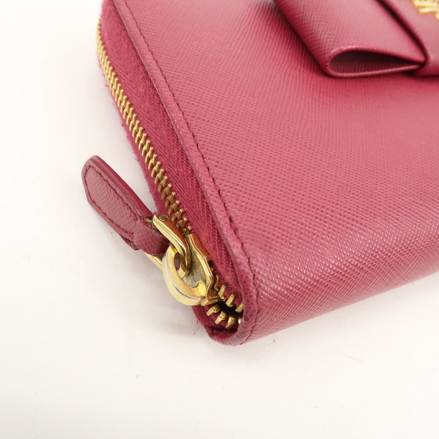 PRADA Logo Saffiano Leather Round Zipper Long Wallet Pink 1M0506  d