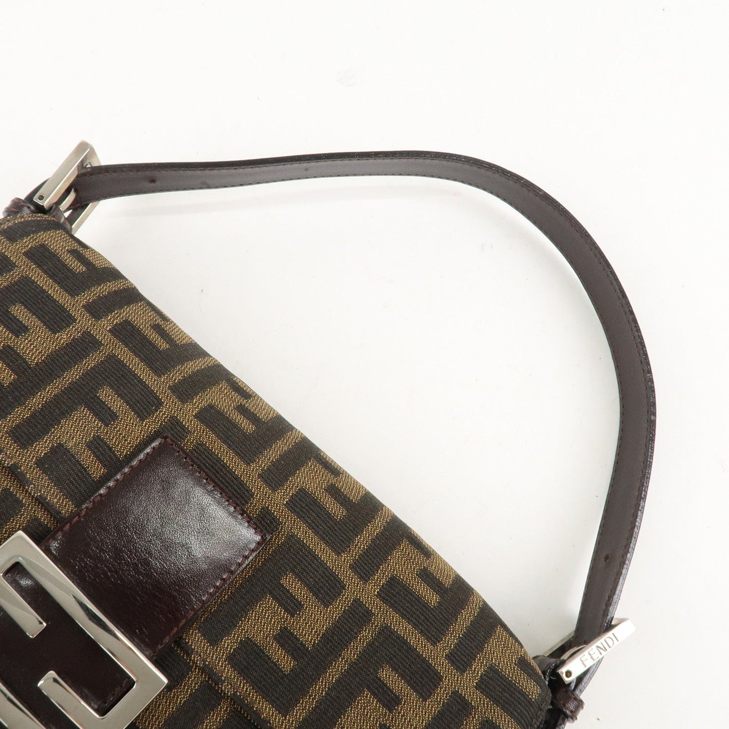 FENDI Mamma Baguette Zucca Canvas Shoulder Bag Brown 26424  d