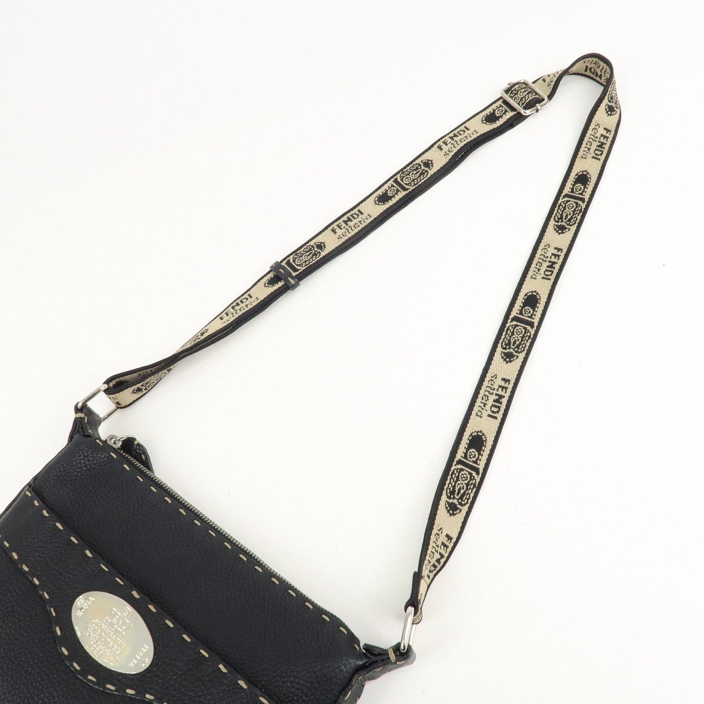 FENDI Selleria Leather Shoulder Bag Crossbody Bag Black 8BT092  d