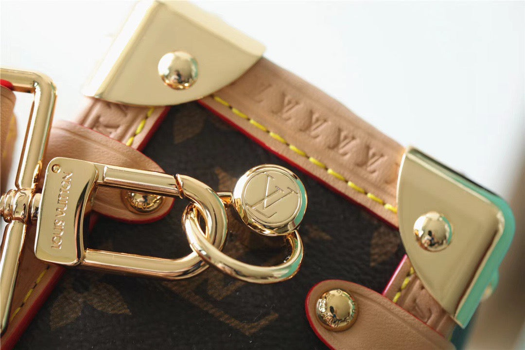 Top Quality Side Trunk PM Monogram Canvas For Women, Womens Bags, Shoulder And Crossbody Bags 8.3in/21cm Top Quality 