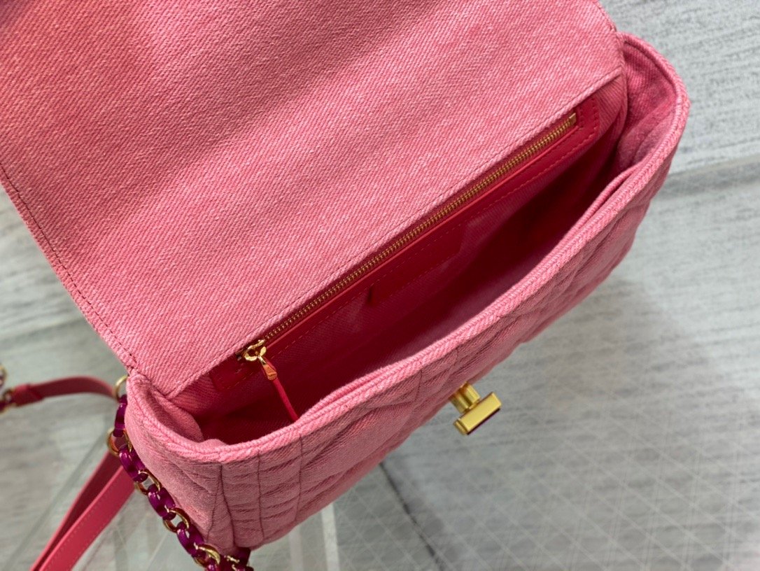 Top Quality MeTop Qualityum Caro Bag Pink, For Women, Womens Handbags 25.5cm/10in CD M9242WTJF_M929