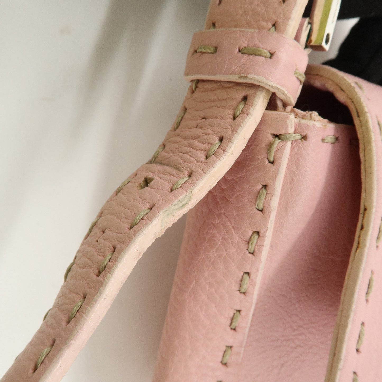 FENDI Selleria Mamma Baguette Leather Shoulder Bag Pink 8BR101  d