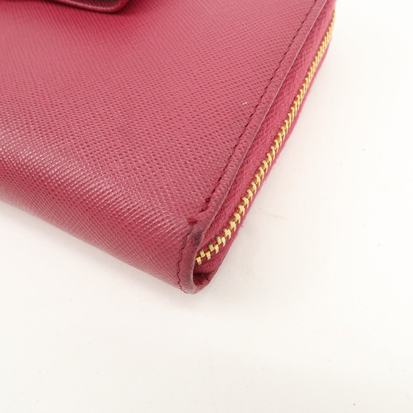 PRADA Logo Saffiano Leather Round Zipper Long Wallet Pink 1M0506  d