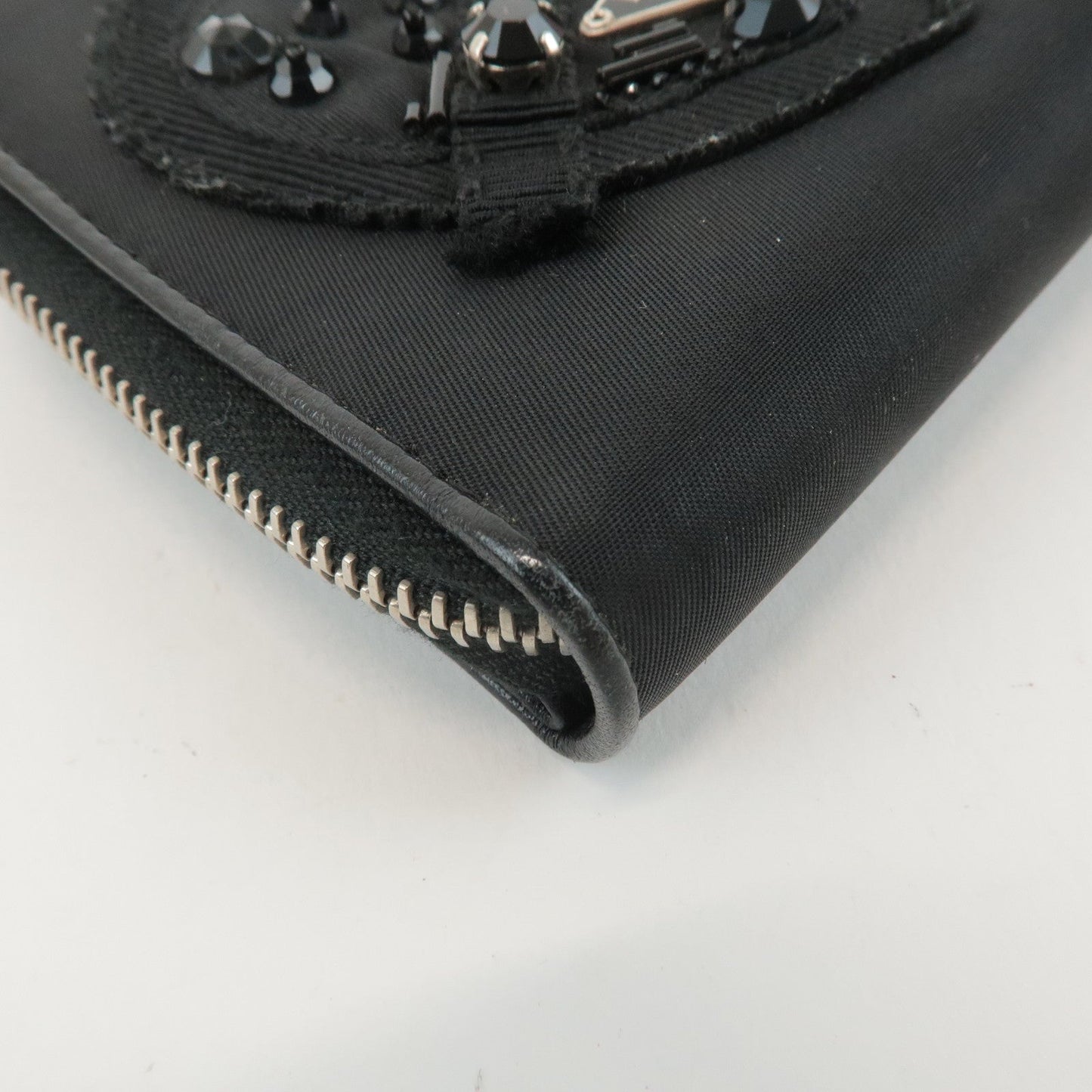 PRADA Logo Leather Round Zip Wallet Bijou Black  d