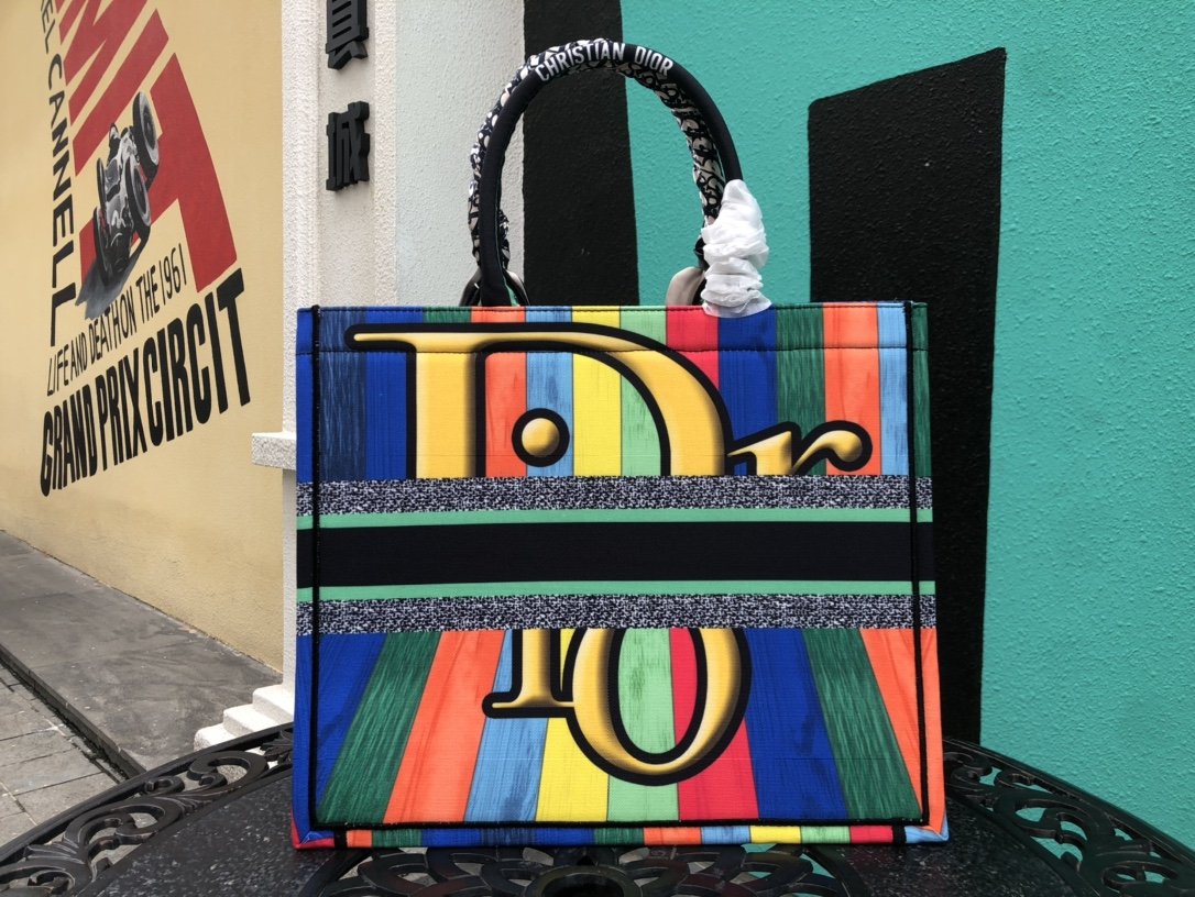 EN - New 1:1 rep  Bags DIR 232