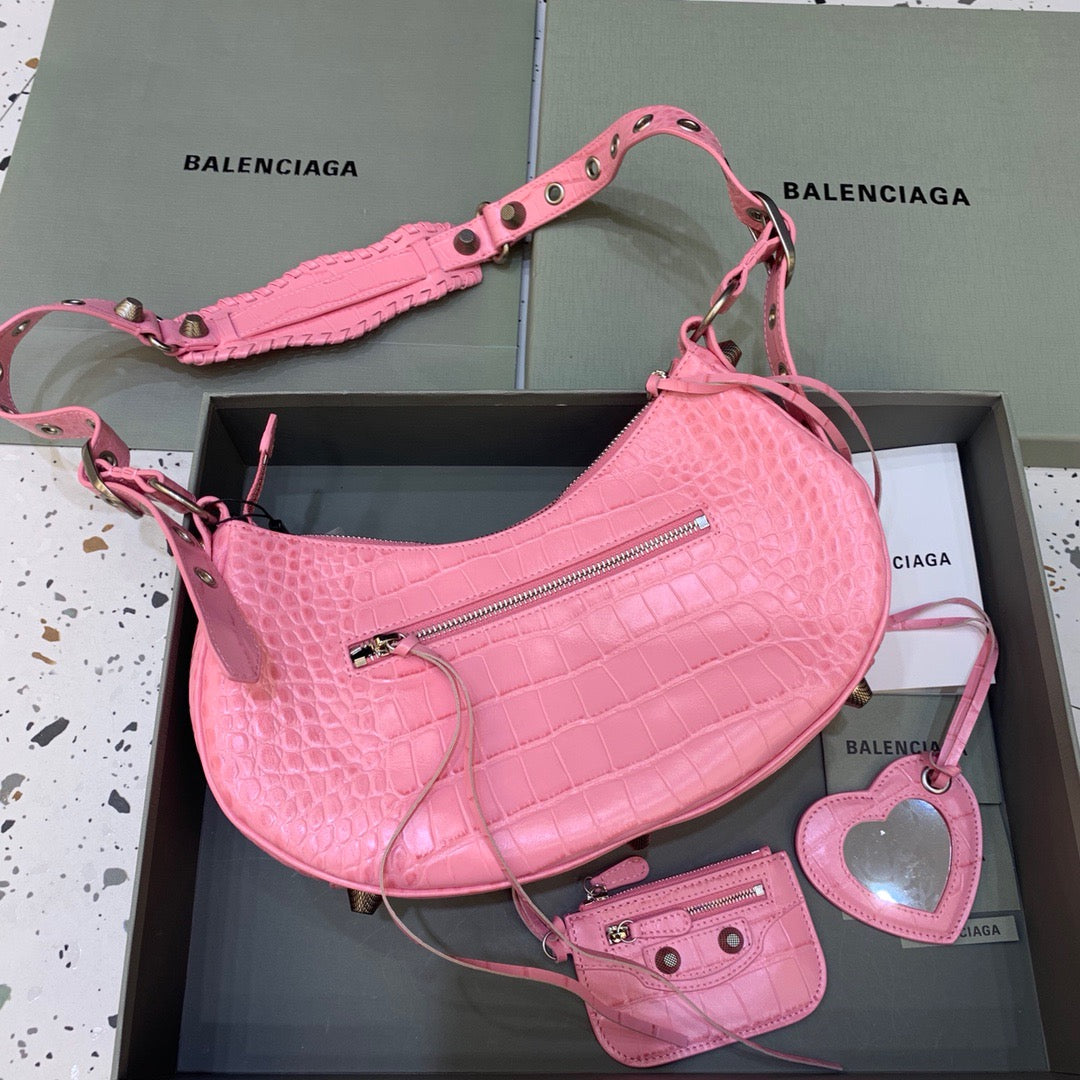 Top Quality Le Cagole XS Shoulder Bag In Pink, For Women,  Bags 13in/33cm 67130723EBY5812